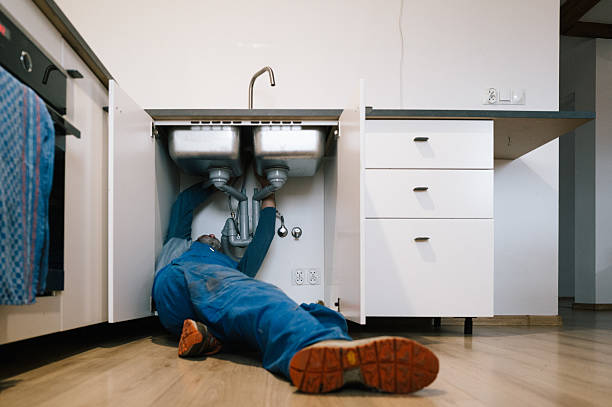 Professional Pipe Repair technician working in Madison, OH